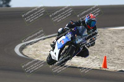 media/Nov-02-2025-Lets Ride (Sun) [[f7a3caa734]]/B Group/1220pm (Turn 2 Outside)/